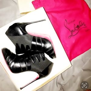 Authentic Black Leather Christian Louboutin Booties!